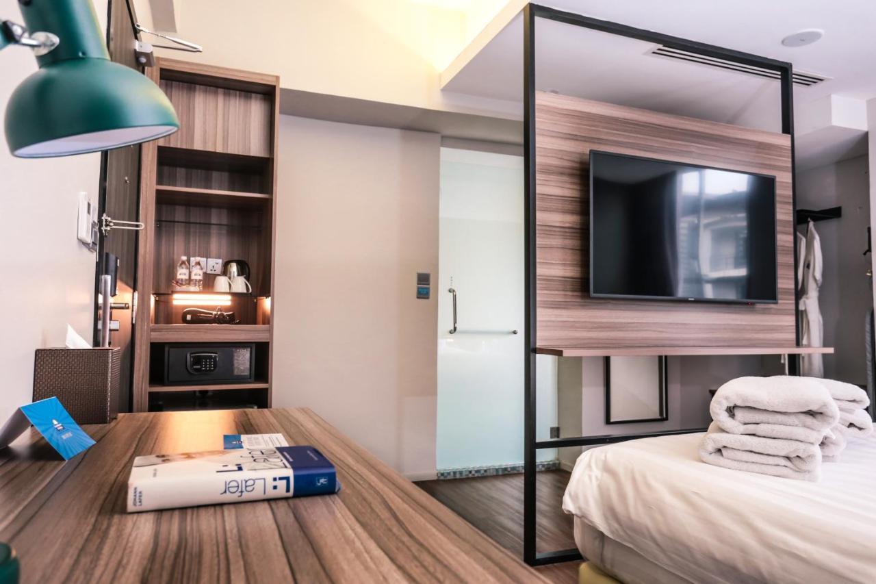 Days Hotel & Suites By Wyndham Kl - Chan Sow Lin Mrt Or Lrt Kuala Lumpur Exterior foto